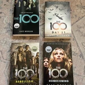 The 100 Book Series Set